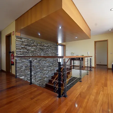 320 * بارسيلوس