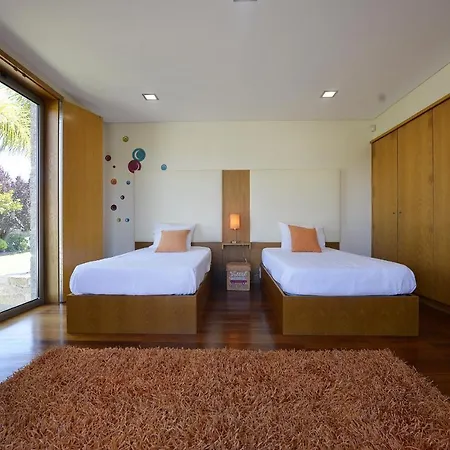 320 فيلة بارسيلوس